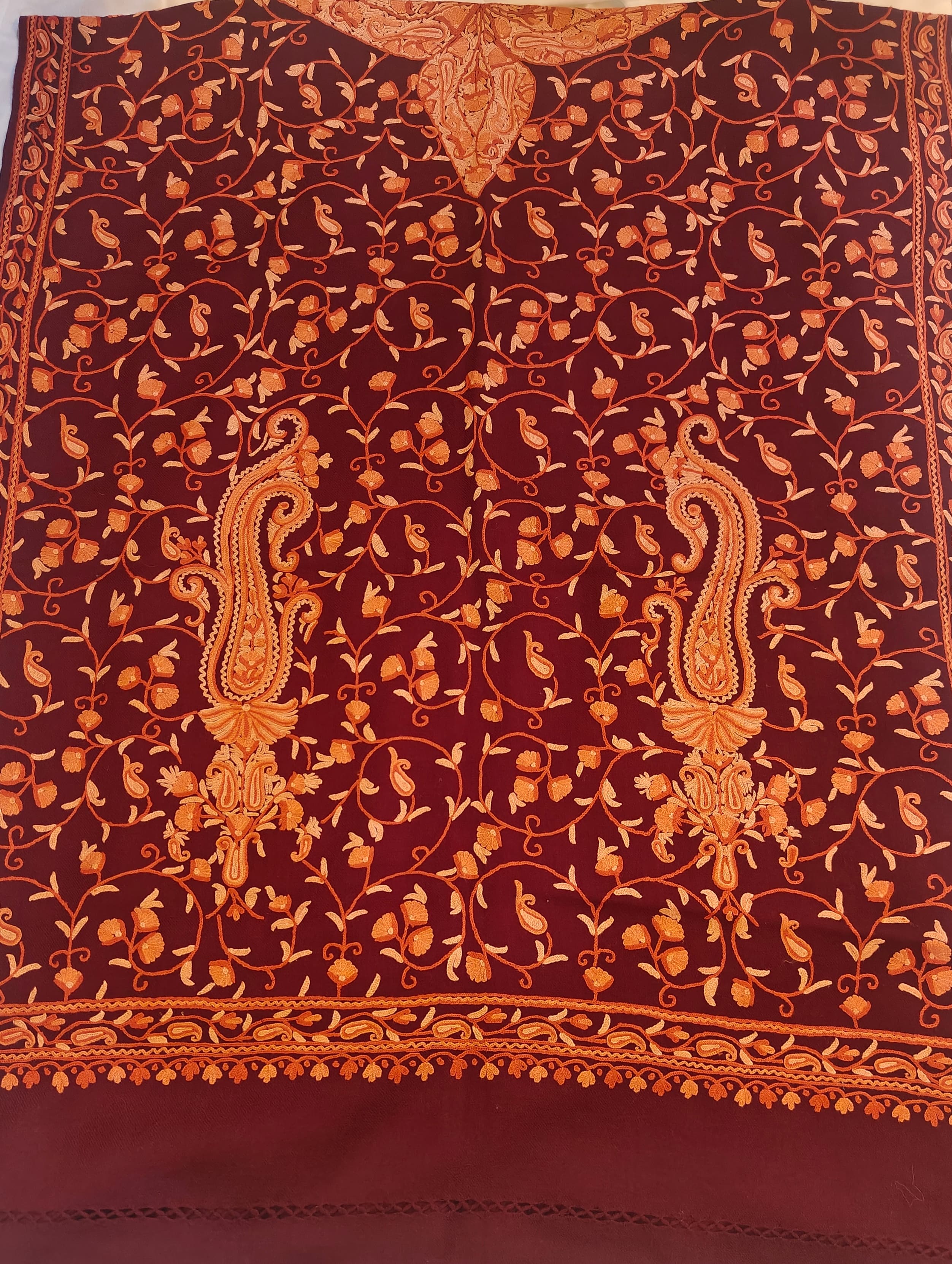 Aari Embroidered Stole